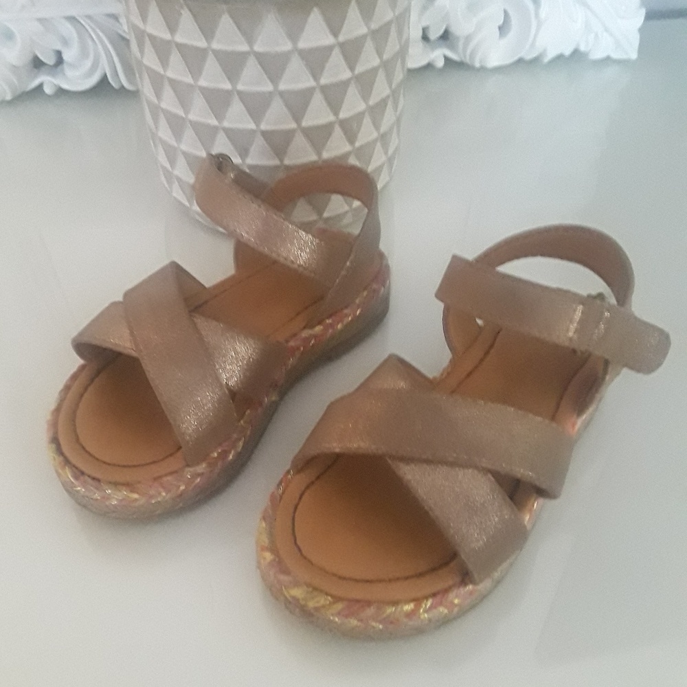 Cat and Jack espadrilles sandals